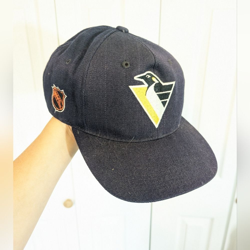 Vintage 90's Pittsburgh Penguins Sports Specialties Snapback
